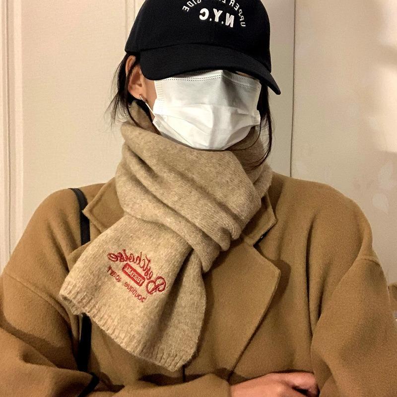Solid color knitted scarf women's winter wool blended soft waxy scarf men's warm couple style students give gifts