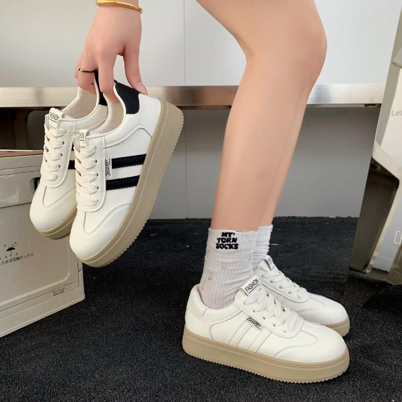 Thick-soled women's new autumn versatile breathable casual shoes, children's height increase and thinness, white shoes