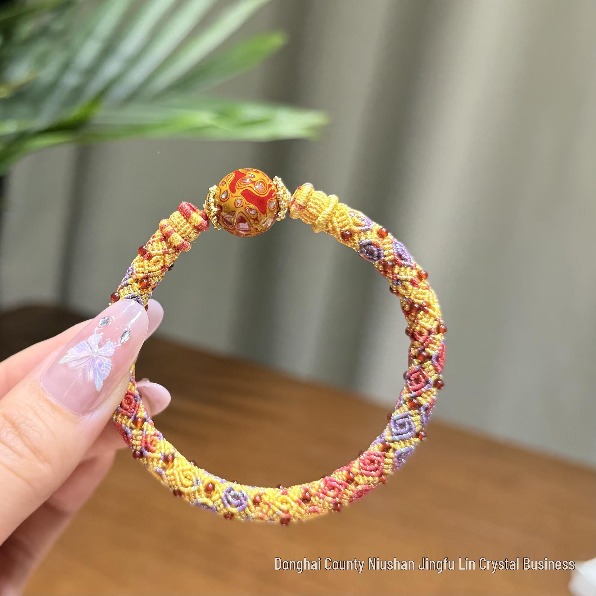 New Chinese Style Three-Dimensional Hui Pattern Bracelet: Hand-Woven with Retro Lacquer Beads, DIY Options Available.