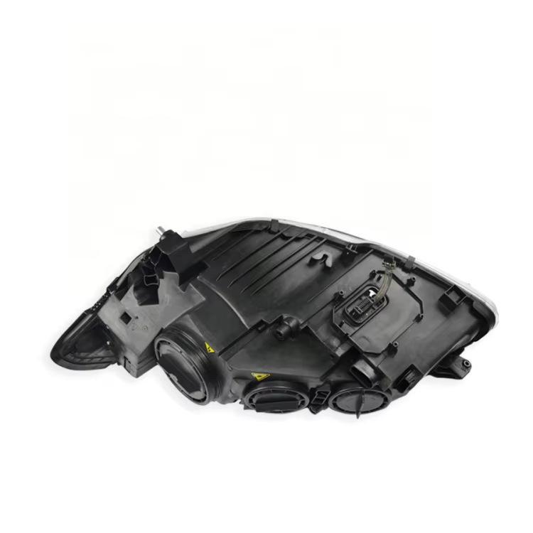 Car Headlight for Mercedes-Benz W221 Models: 2218206761, 2218206861