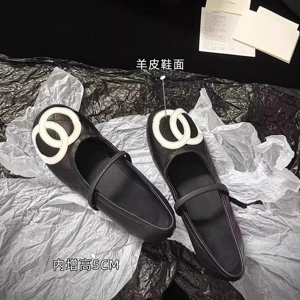 Zauważ drugie włosy! Xiaoxiangfeng podwyższenie wewnętrzne płytki otwór buty na płaskiej podeszwie nowe płaskie buty jeden pedał z spódnicą jesień wróżka