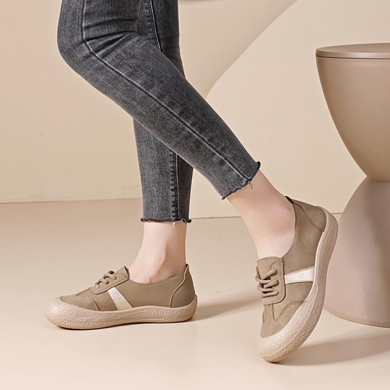 Women's 2025 Spring/Fall New Arrival Casual Flat Mommy Shoes Stylish, Versatile, Lightweight German-Style Training Shoes