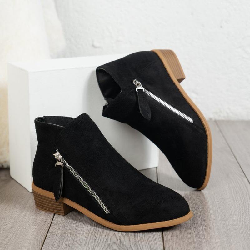 Plus size side zipper square heel pointed toe Chelsea boots fall and winter women's boots