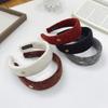 Gold Label Woolen Wide Headband for Autumn & Winter - High-Class Versatile Accessory for Flyaway Control & Outings