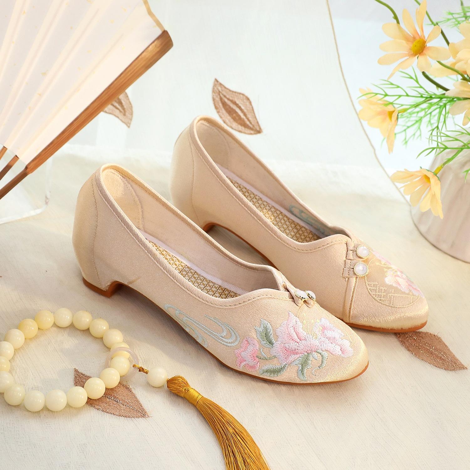 

[Miaofu] 2025 лето новые китайские туфли в старом пекинском стиле простые женские туфли в этническом стиле чонсам темперамент 41 бежевый