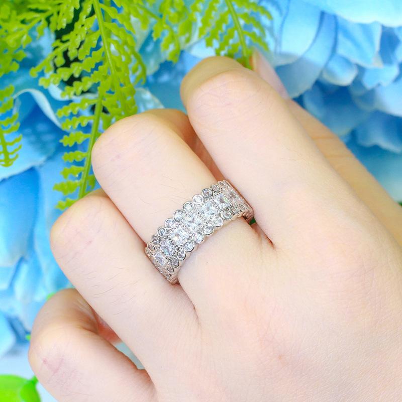 J0126 Ring, White Gold Plated With Zircon, Women'S Ring.