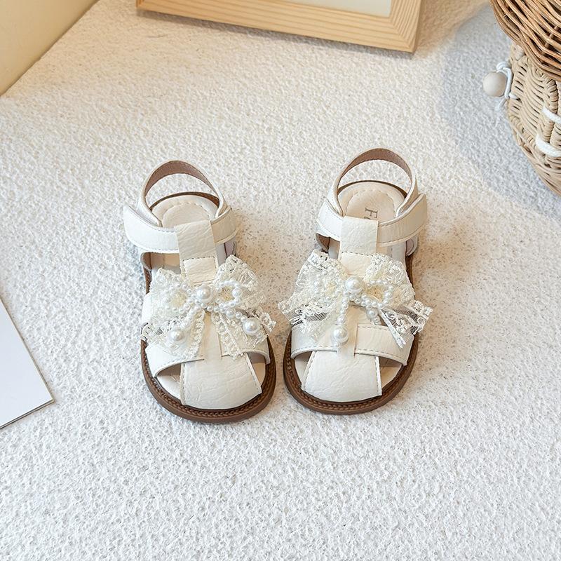 Girls Sandals Lace Bows Sweet Beading Kids Princess Shoes T-strap Soft Sole 2025 Summer New Children Beach Shoes Hook&loop Cute