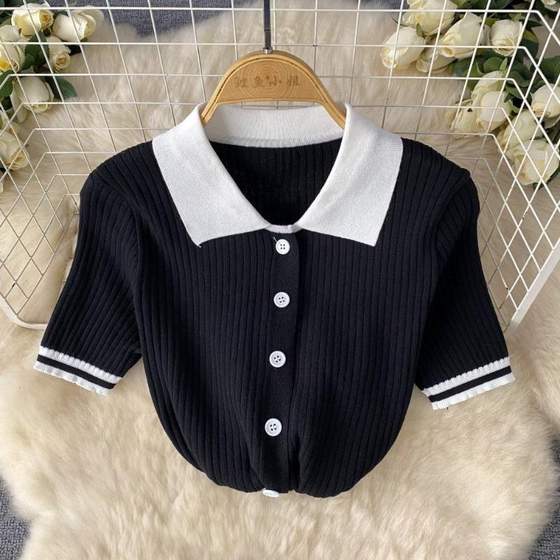 Søtt Todelt Collegesett for Kvinner Sommer Sexy Polo Krage Kortermet Knapper Strikket Topp og Elastisk Midje Mini Plisséskjørt Drakter