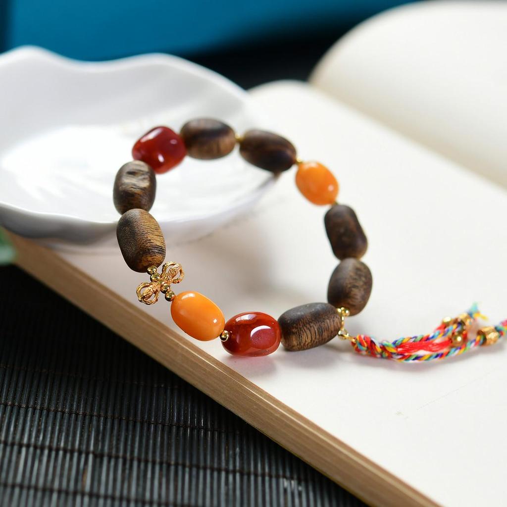 Natural Agarwood, Qinan, Nanhong Agate, Amber, and 925 Silver Vajra Bracelet (No Oil Injection)