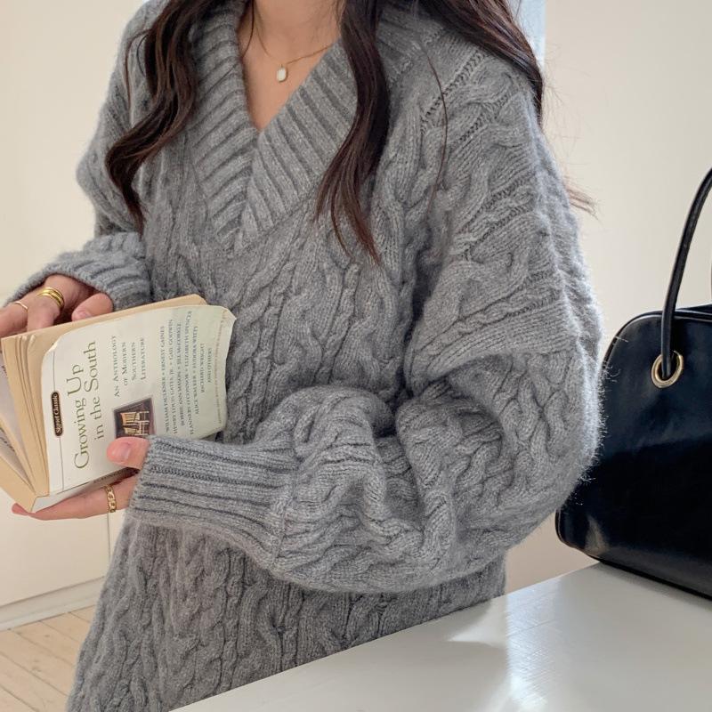 V Collar Lazy Wind Sweater Female Fall and Winter Set Head Loose Outerwear Blouse Thickened Twist Knit Sweater Comfortable Versatile Fashion