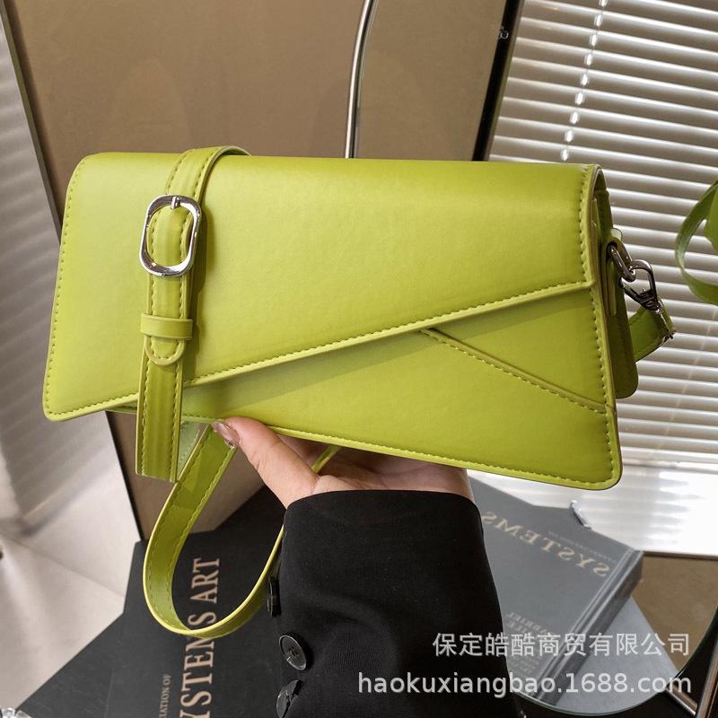 Advanced sense of foreign style small bag women's 2025 new summer versatile messenger bag super fire shoulder armpit bag small square bag