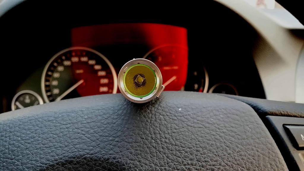 LED Flashlight Micro Very Light and Waterproof for School AA Alkaline Batteries AA Rechargeable Nickel Metal Hydride Batteries Emergency Medical Care