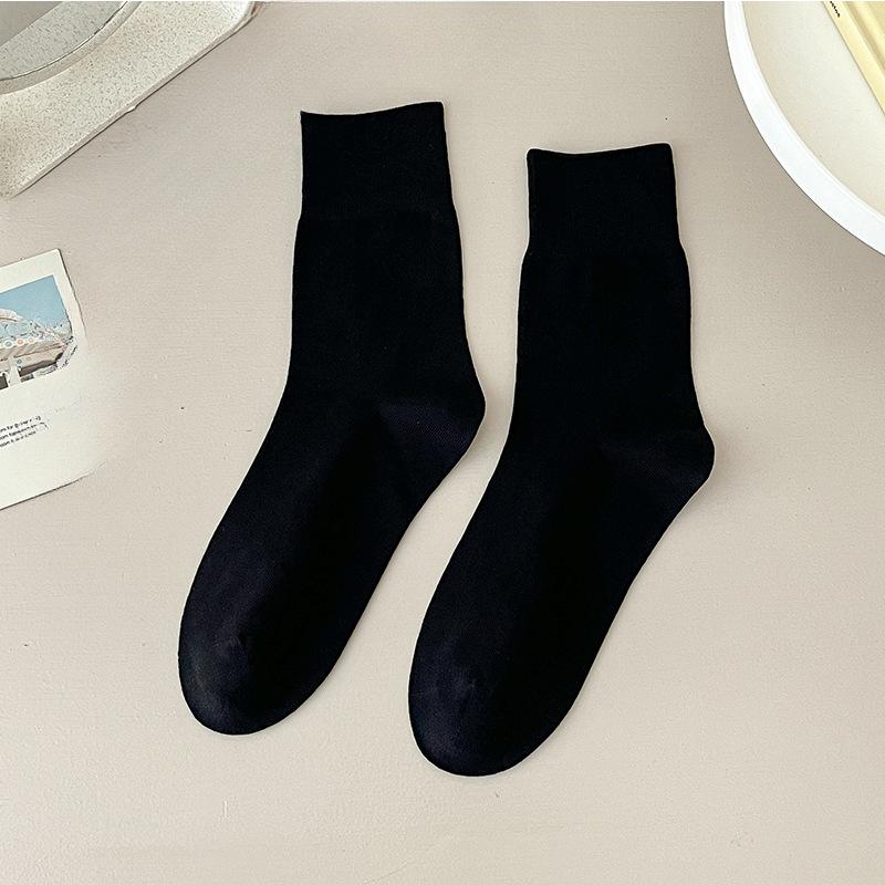 Female Summer Thin Simple Pure Color Loose Mouth Boneless Breathable Moon In The Tube Stack Socks