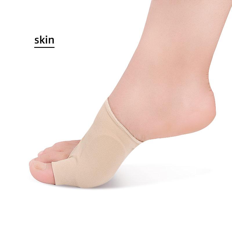 Bunion Corrector and Relief Gel Pad Big Toe Brace Cushion Hammer Toe Pain and Inflammation Relief Bunion Guard Shield in Socks