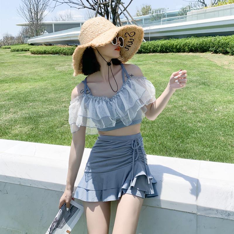 Women's Two-Piece Slimming Swimsuit with Flat-Leg Skirt and Small Chest Support