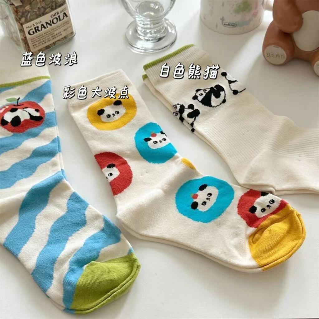 Herbst Originaldesign Farbige Punkte Mittelhohe Socken Niedliche Cartoon Studenten Mittelhohe Socken Gestreifte Punkte