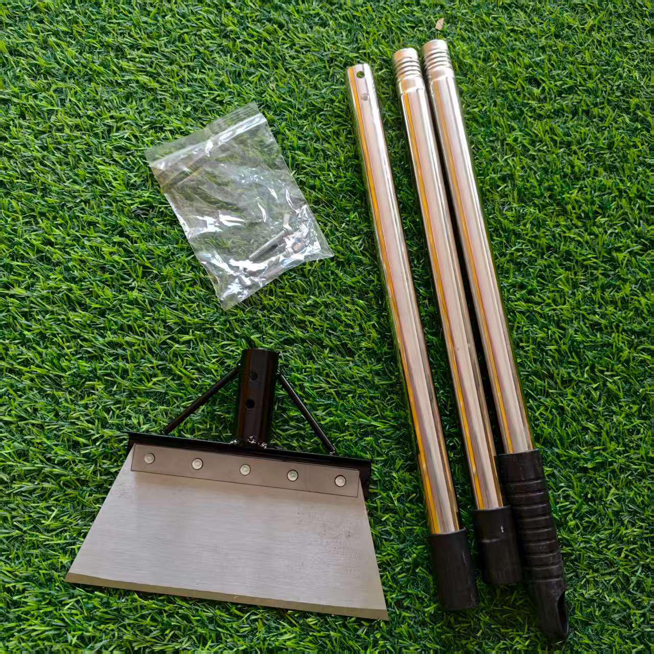 

Extended Heavy-Duty Cement Scraper: Thickened Long-Handle Shovel for Construction and Manure Cleaning