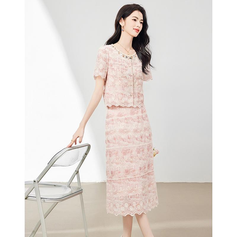 French Fashion Lace Embroidered Top+high Waisted Skirt Two-piece Set