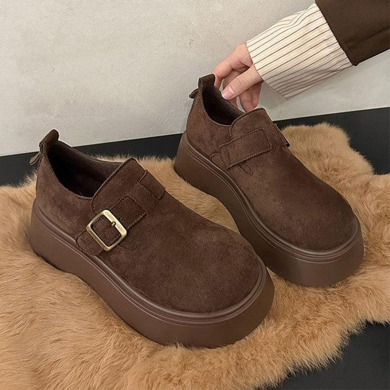 Thick soled and height increasing beanbak shoes for women 2026 new spring and autumn women s shoe list 35 2530₽