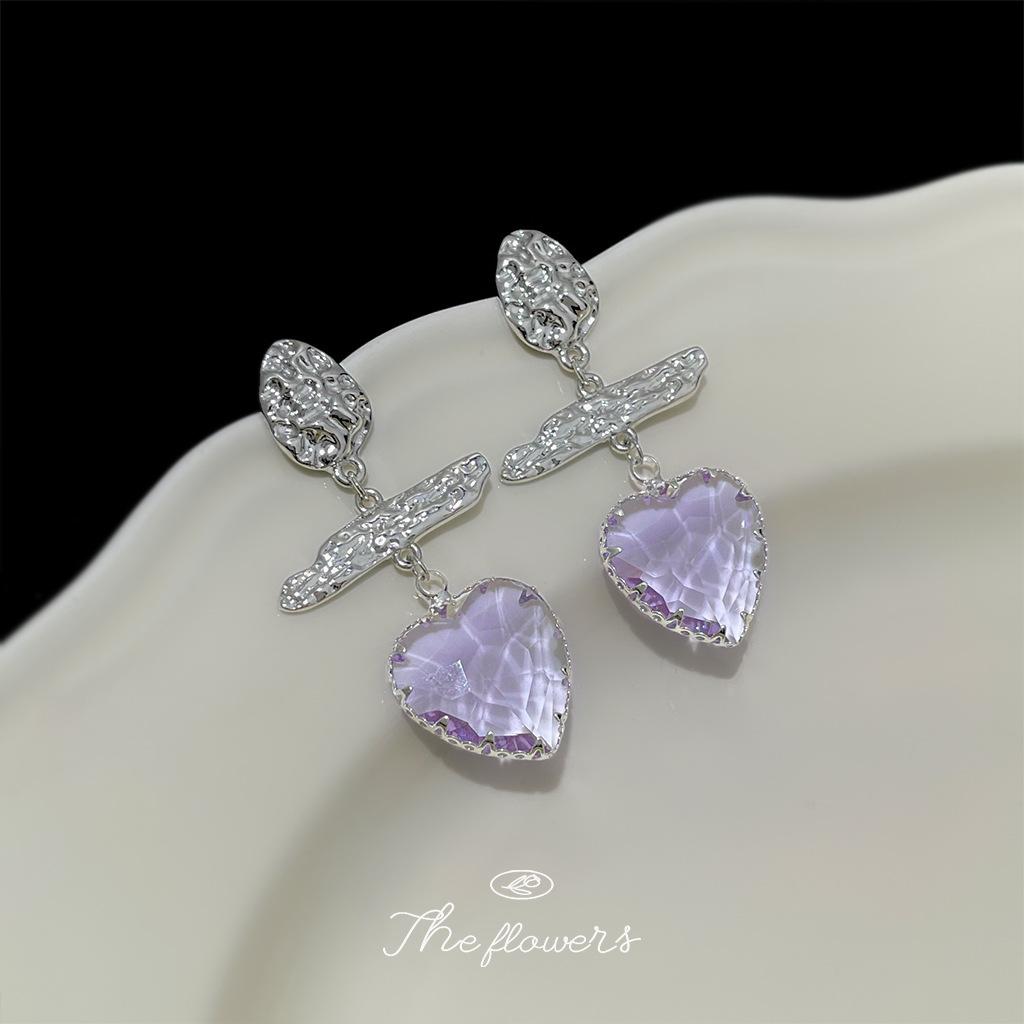 

The real thing is beautiful~ Clear glass love crystal lavender temperament new earrings, earrings