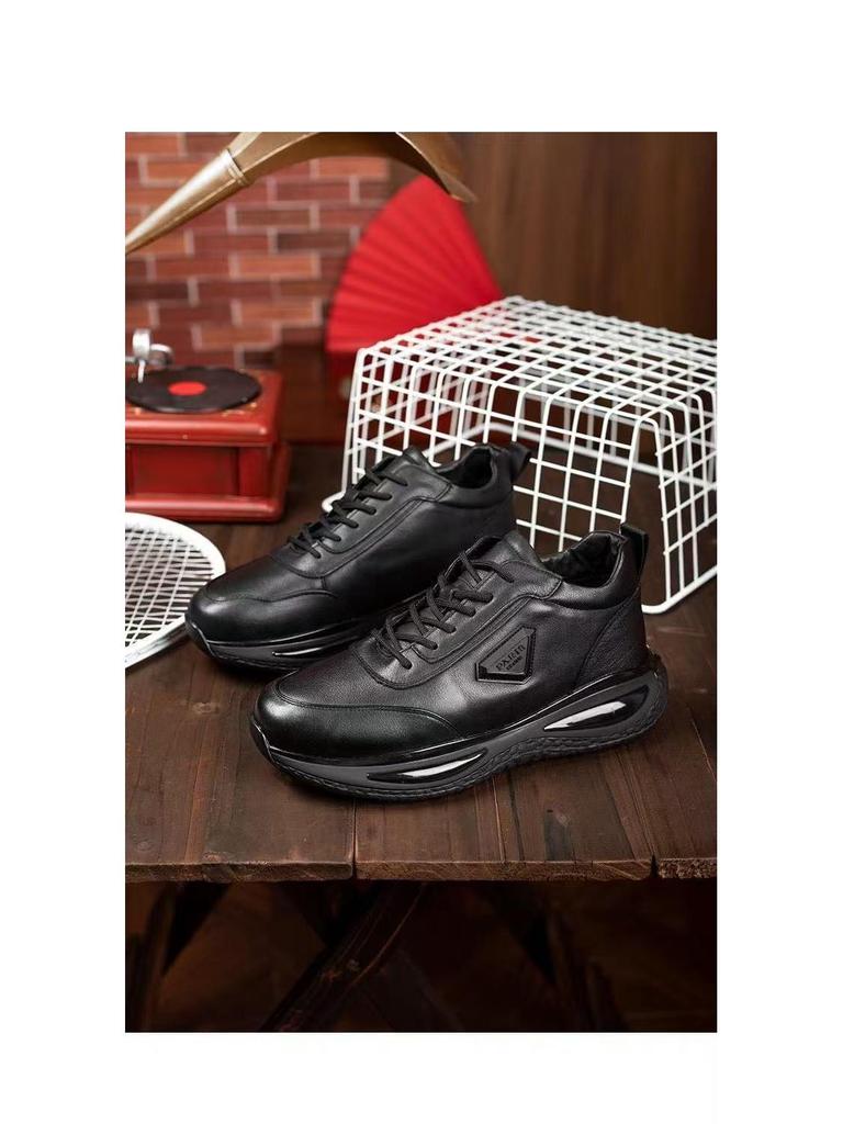 2025 Spring/Autumn Men's Black Casual Soft Leather Sneakers