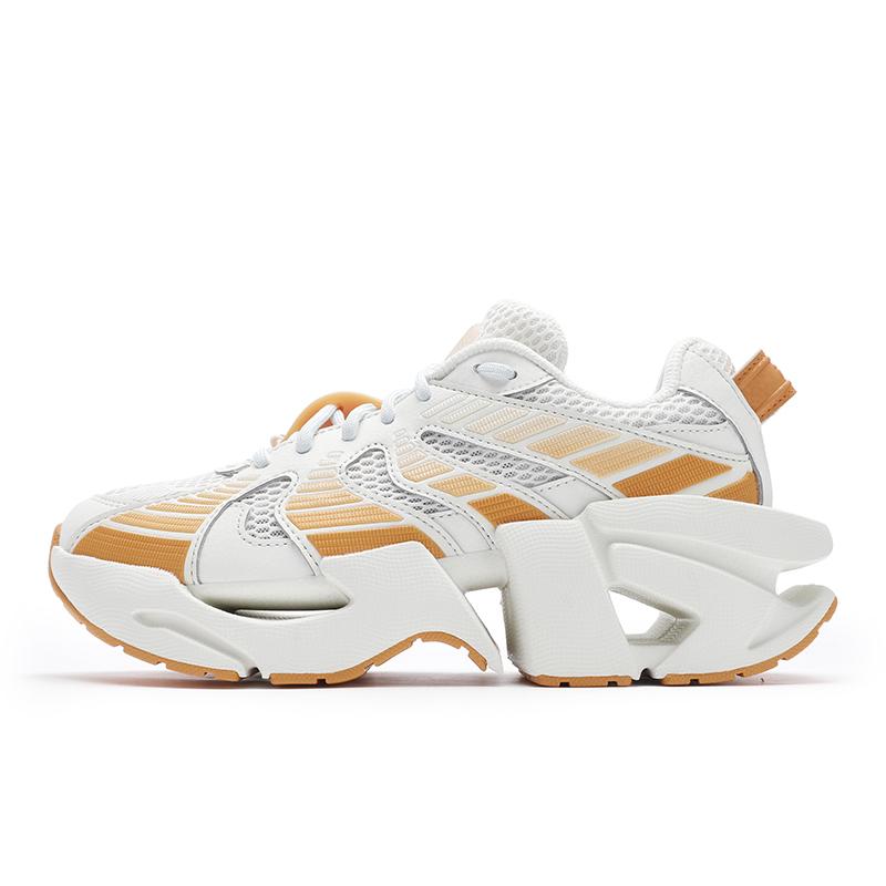FILA Space Comfortable Classic Versatile Low-Top Lifestyle Sneakers Women sneakers White Yellow F12W533129FMI