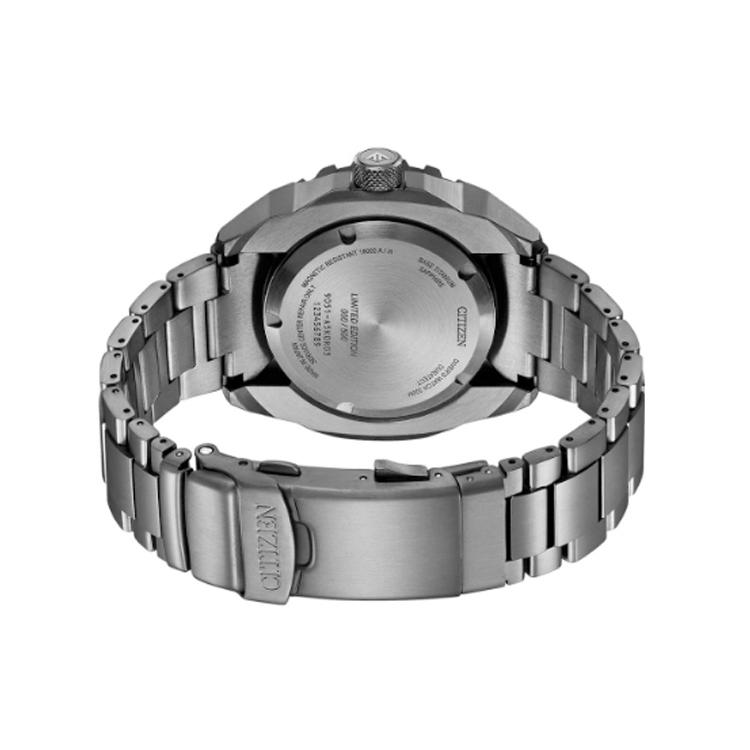 CITIZEN Mechanical Wrist Watch Collection 200m Waterproof Automatic Mechanical Movement Titanium Strap NB6008-82X