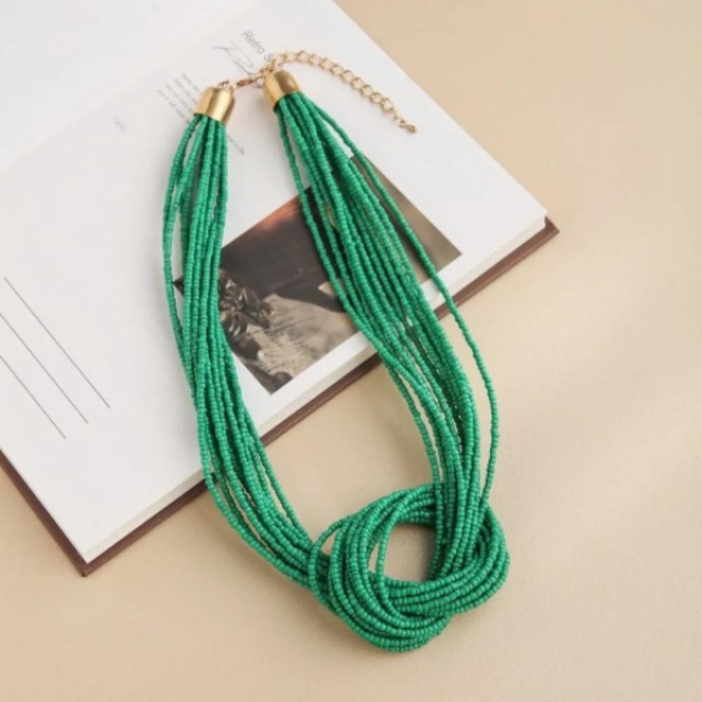 Colier reglabil cu mărgele de orez Design multistrat cu nod de legare Colier multistrat Stil Bohemia Lanț de pulover țesut manual iarbă verde