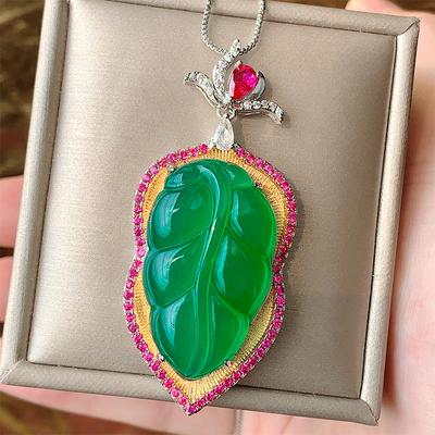 Jewelry Fashion Light Luxury Leaves Imitation Green Chalcedony White Chalcedony Leaves Necklace Red Corundum