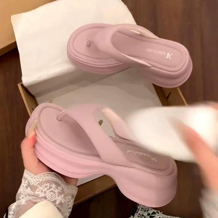 Flip-flops Women's Summer Outer Wear 2025 Summer New Thick Soft Bottom Fashionable Versatile Seaside Beach Sandals Pinch Slippers