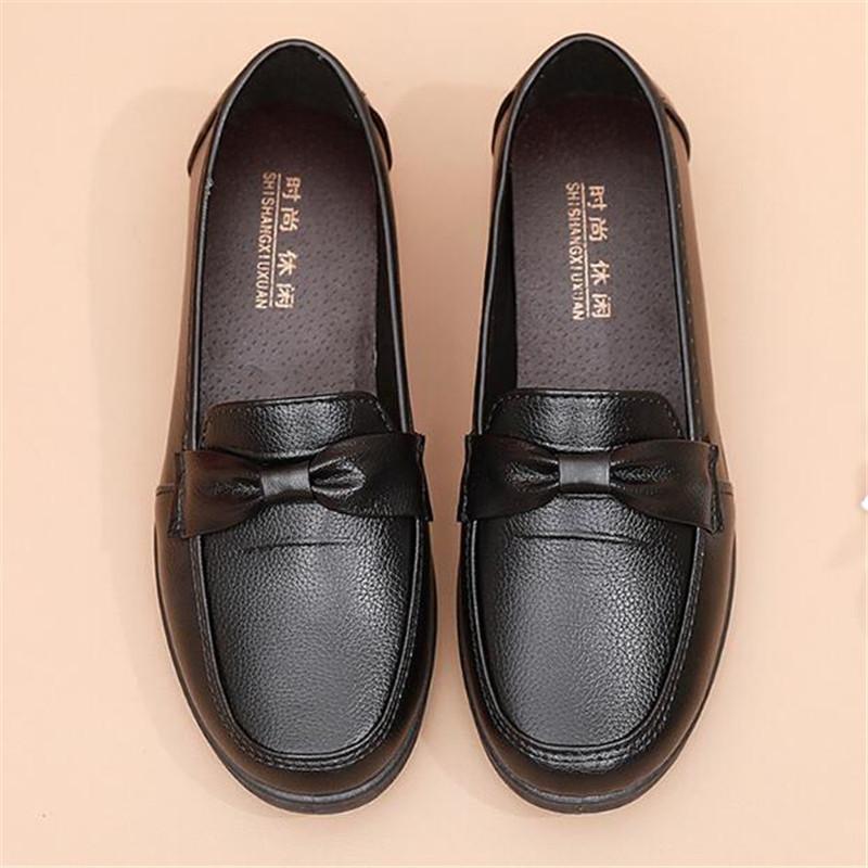 Fashion Spring Autumn Fashion Women's Flat Casual Single Shoes Comfort Woman Slip On Loafers Shoes Mid Aged and Elderly Mothers Shoes