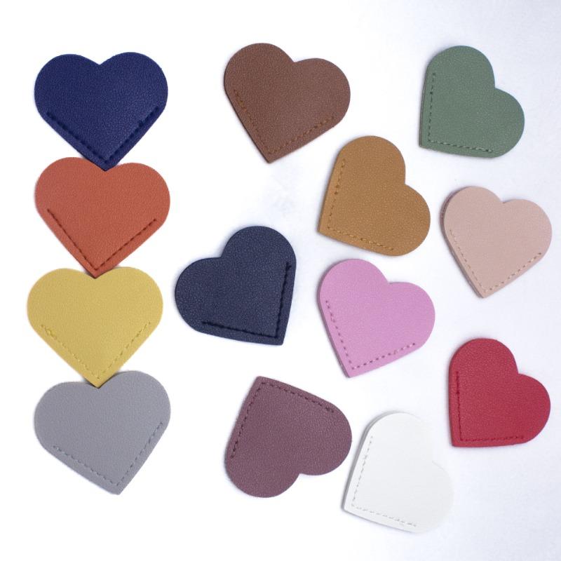 Creative ins style minimalist leather love bookmark pu portable heart-shaped book page clip bookmark student Home decorations