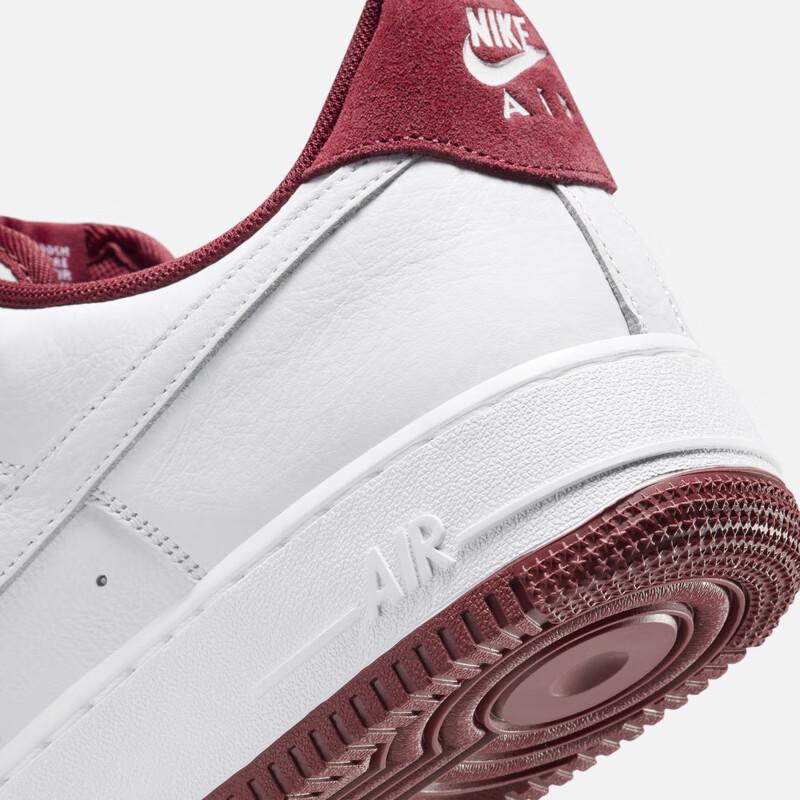 Nike Men's Air Force 1 Low Top Sneakers