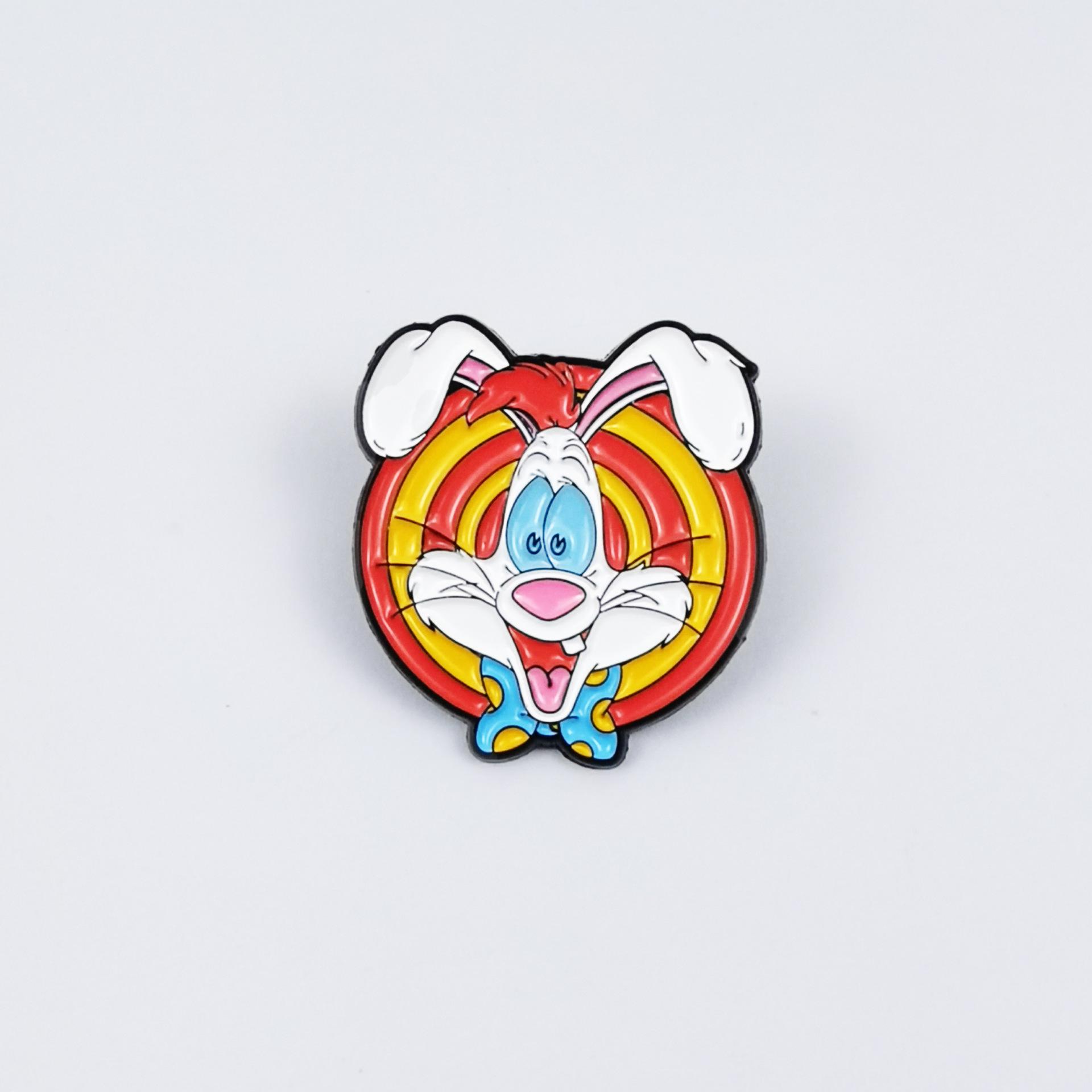 Anime Rabbit & Puppy Heart Brooch - Cute Cartoon Kitten Metal Badge for Backpack Decoration.
