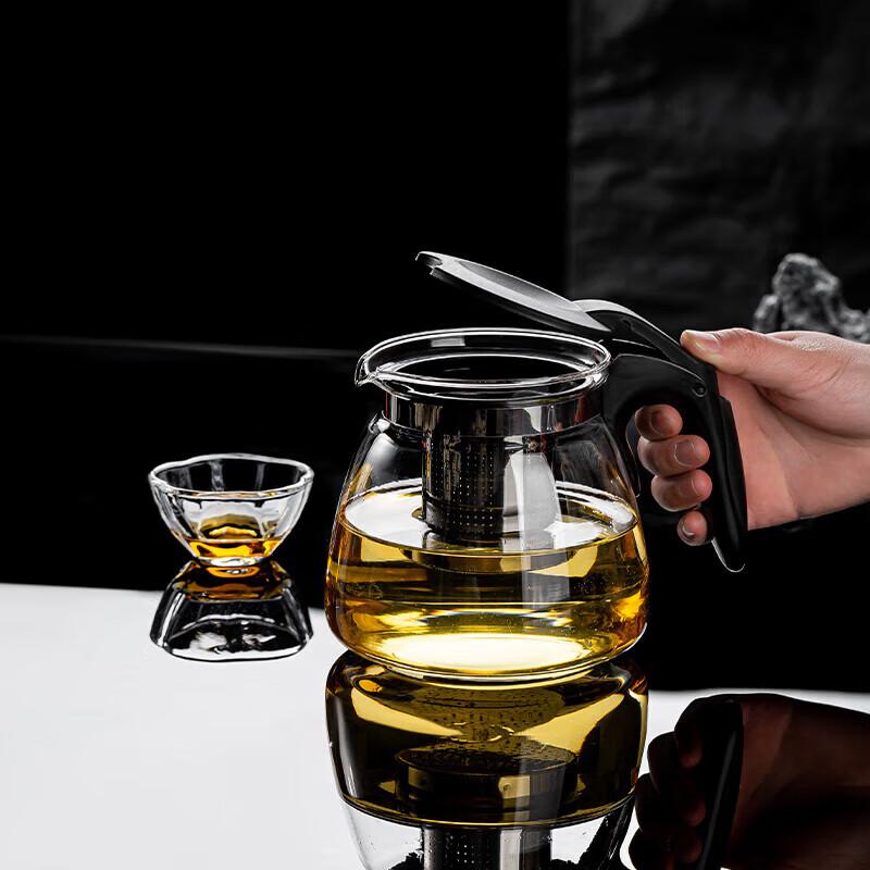 YiLiWu Fragrant Cloud Glass Tea Set