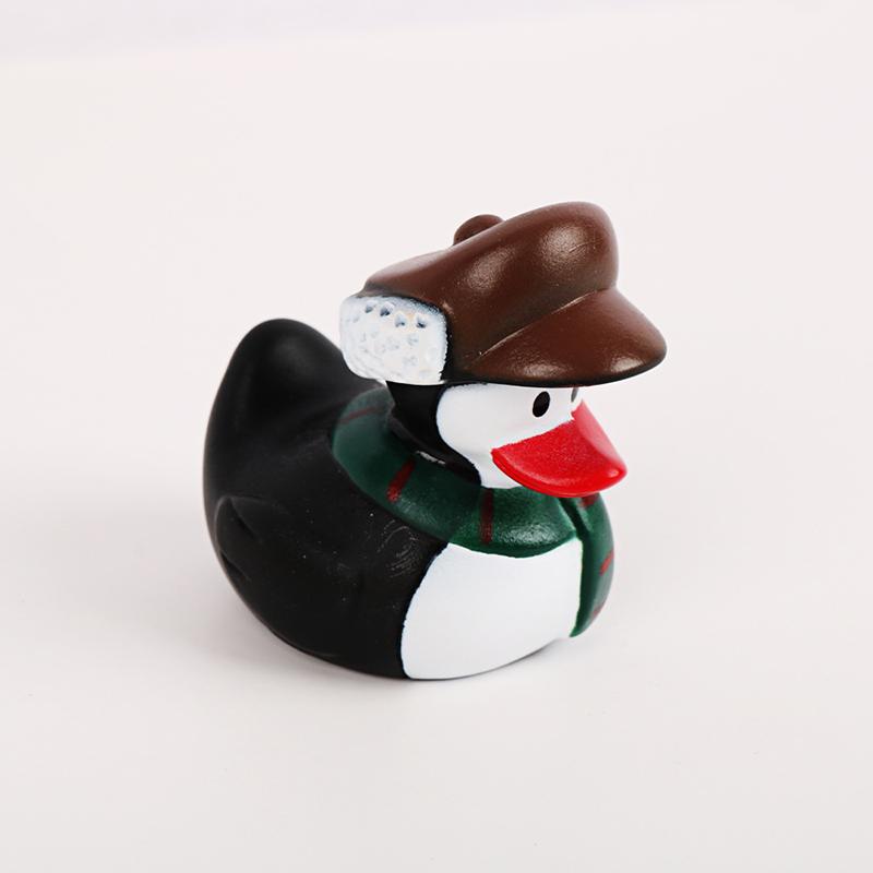 Creative Mini Wacky Christmas Duck Children Water Play Bath Toys Funny Yellow Duck Floating Children Toys Ornament Holiday Gift