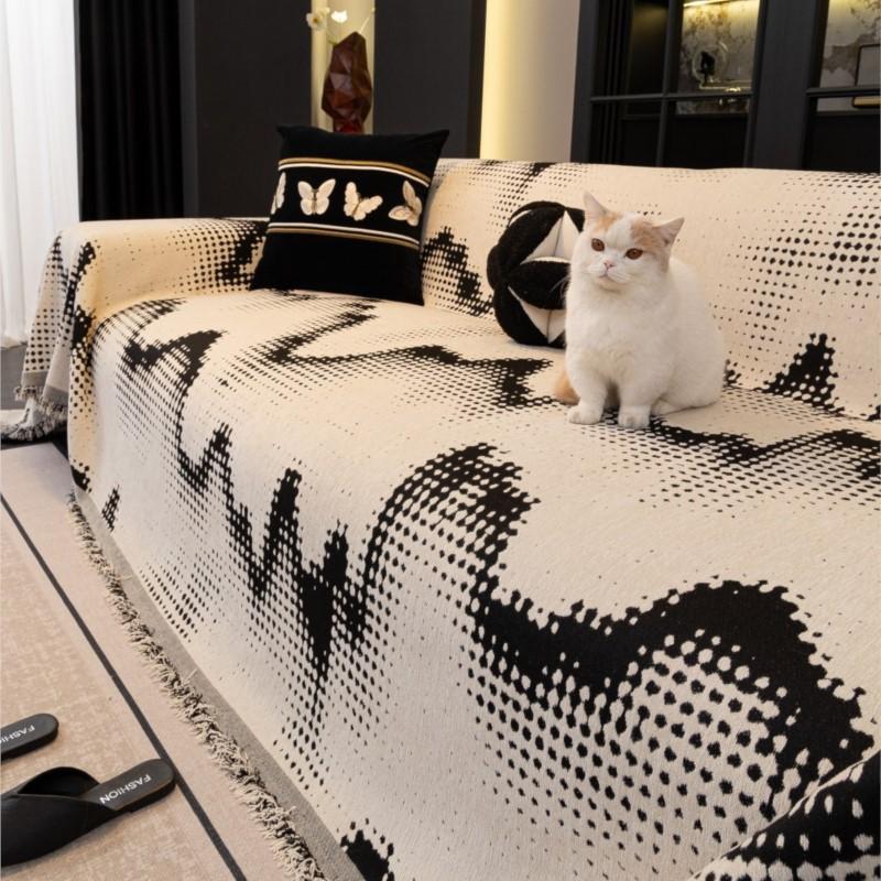 All-Season Universal Couch Camping Blanket Sofa Mat Chenille Ethnic Style Sofa Cover Full Coverage Non-Slip Couch Protector