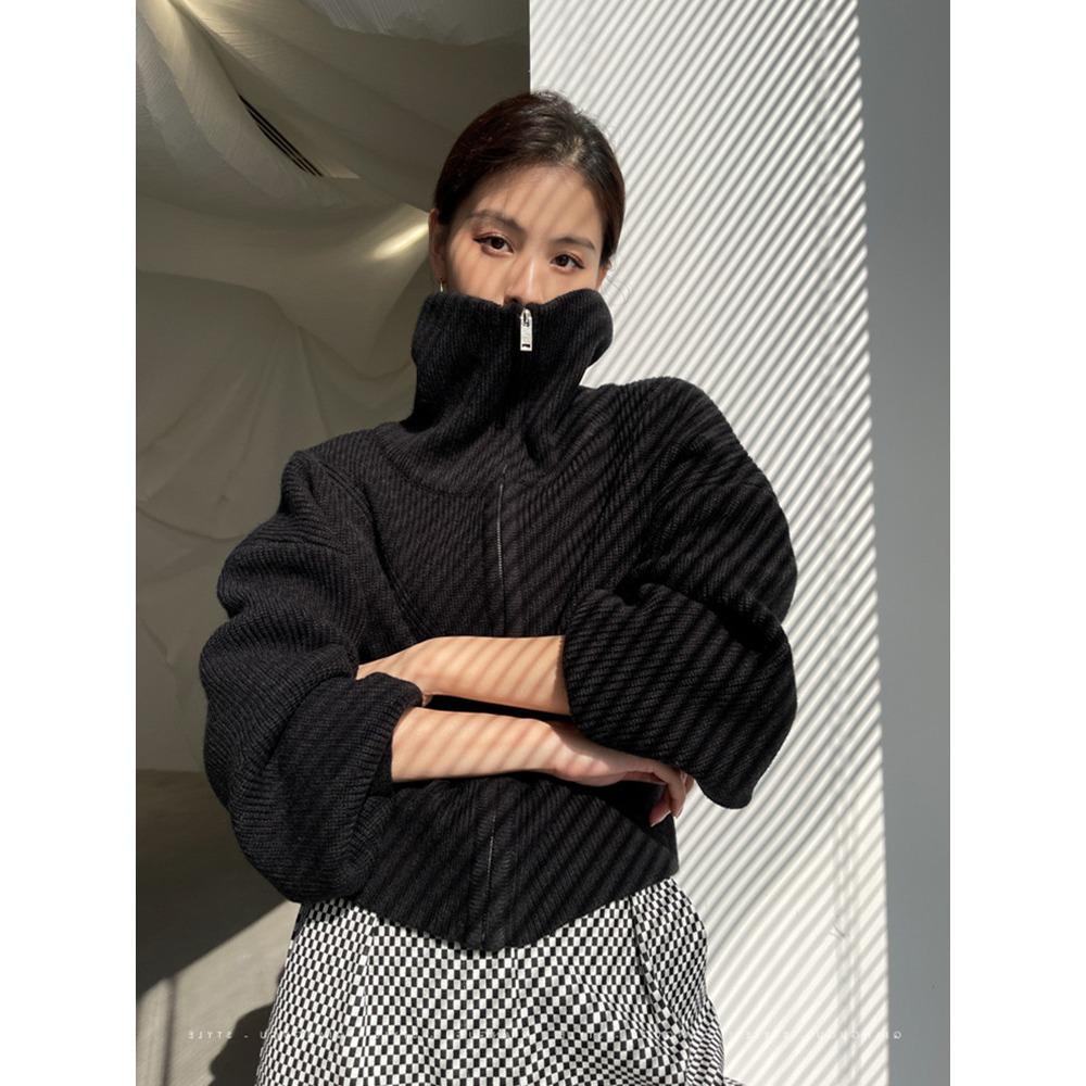 

Повседневный вязаный кардиган на молнии для осени и зимы, повседневный свободный и мягкий свитер-пальто для женщин One size чёрный