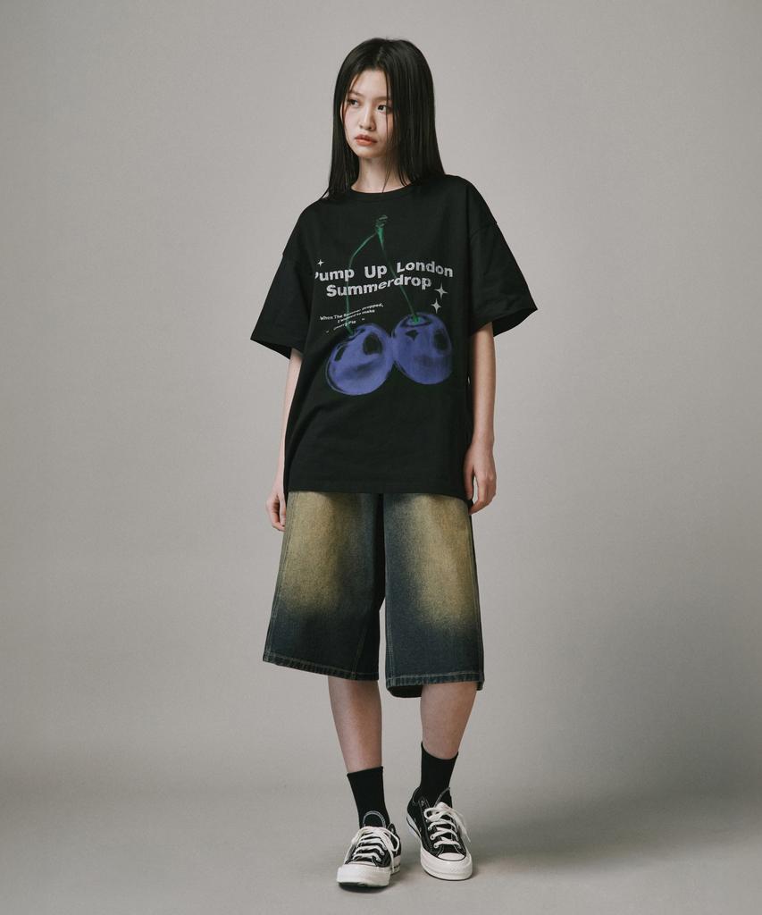Beodeonteu Blue Cherry Short Sleeve T-Shirt [Black]
