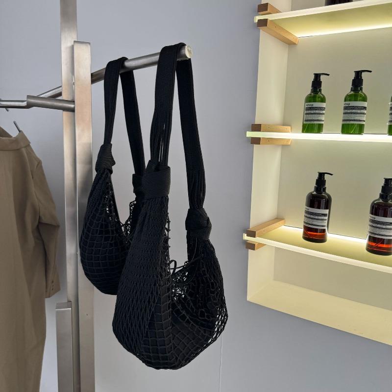 Original Lemai * e horn mesh bag Internet celebrity catwalk woven bag fashionable versatile contrasting color horn messenger bag