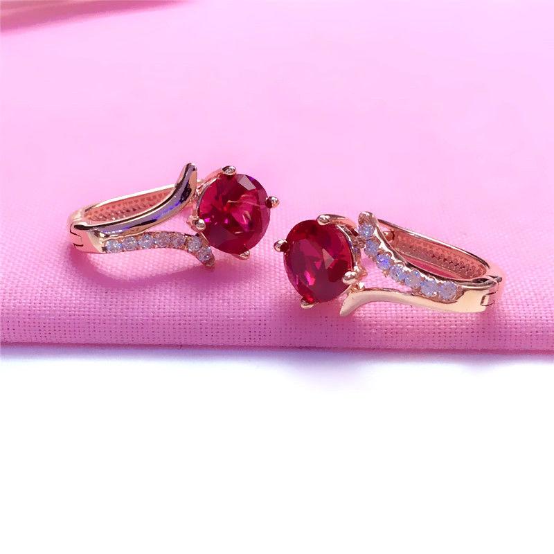 Pure Rose Gold-Plated Women'S Redstone Ear Buckles Are Shiny And Exquisite Diamond-Encrusted Colored Gold Earrings.