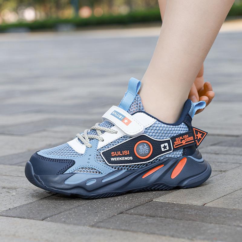 Sommer-Sportschuhe für Jungen: Weiche Sohle, Rutschfest, Atmungsaktives Mesh, Laufschuhe für mittelgroße und große Kinder