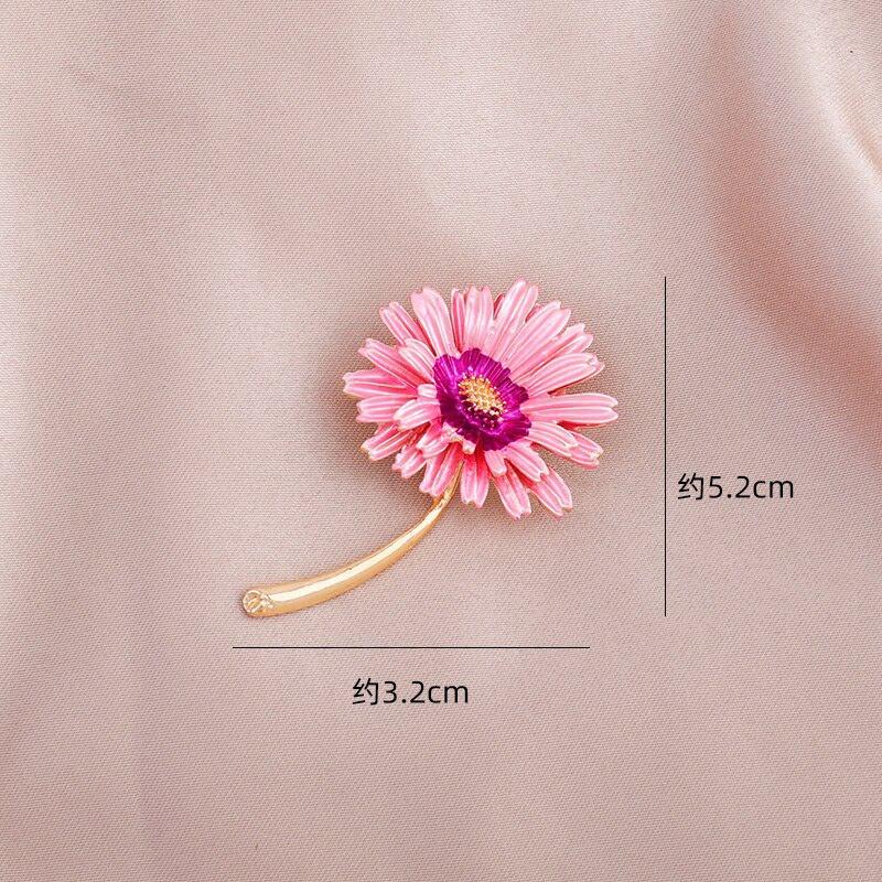 2022 New Daisy Flower Enamel Pin Women Retro Pins Brooches Fashion Brooch Hijab Pins Bouquet Clothing Jewelry Gift for Women