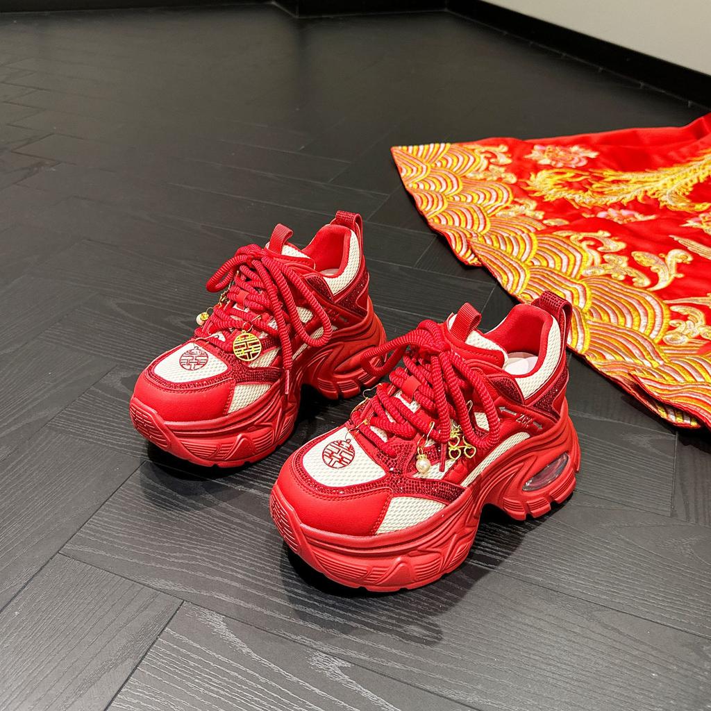 Xiuhe wedding shoes women's 2025 new summer mesh breathable dad shoes women's heightening platform sports red bride shoes