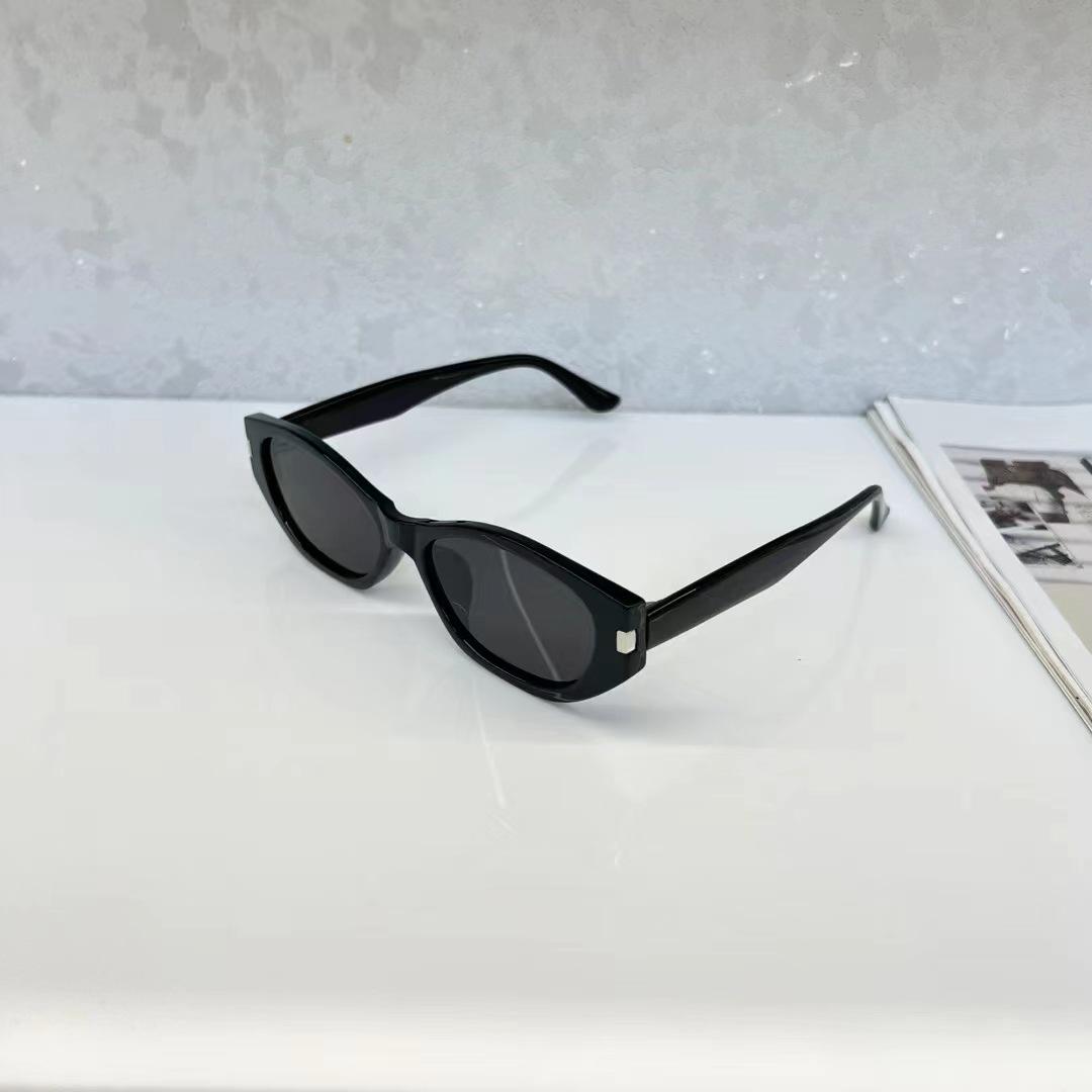 Male Female Sunglasses Cat Eye Shape TR90 Material Men Sunglasses High Quality Glasses for Women