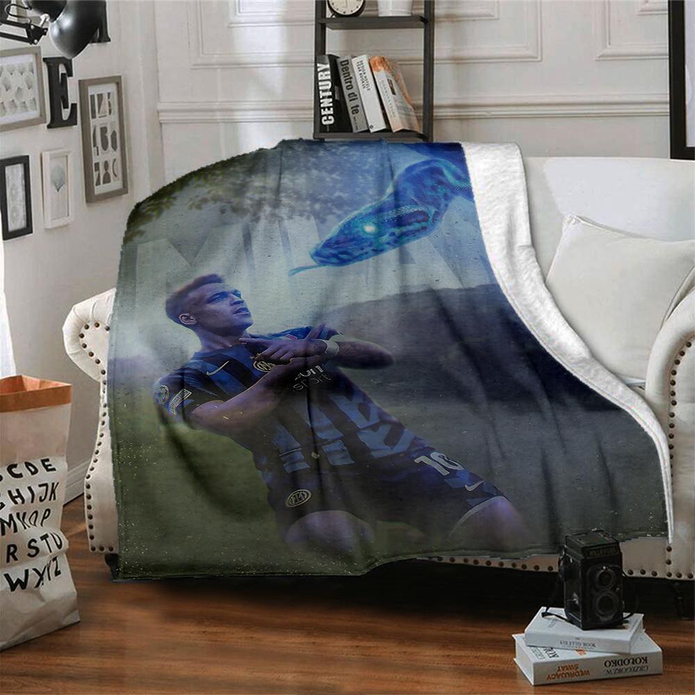 Football Player Action Blankets Flannel Printed Breathable Warm Throw Blanket for Home Office Bedspreads 0708a56