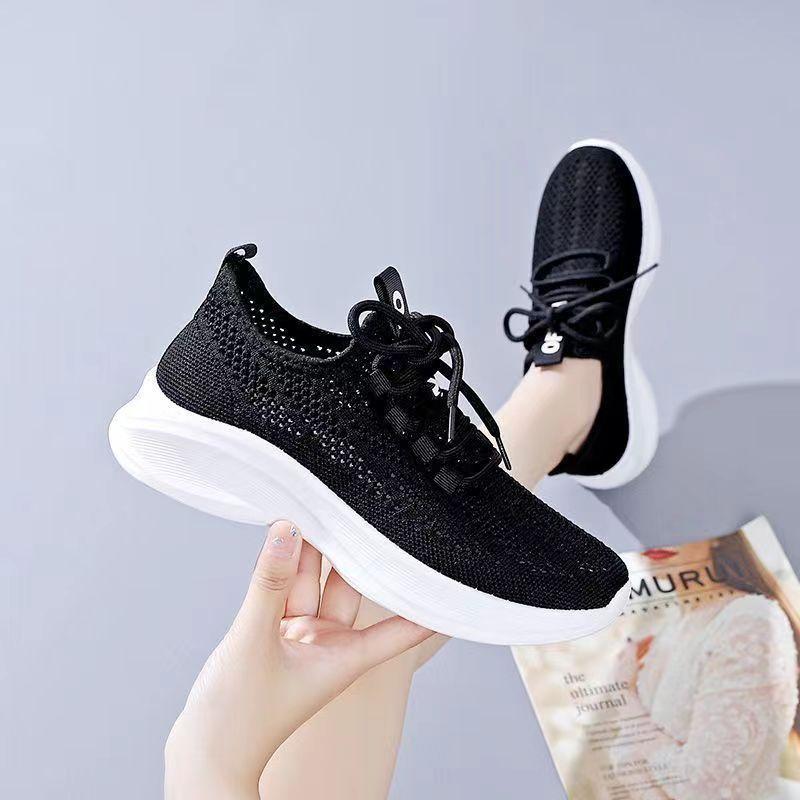 New summer hollowed-out casual sports shoes, lightweight soft-soled running shoes, casual single shoes