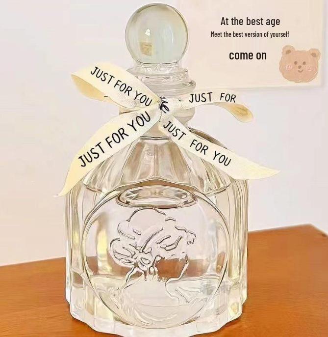 150ml Transparent Mini Glass Bottle for Liquor, Cold Brew Coffee, Fruit Wine, and Dispensing, with Sealed Two Ounce Capacity