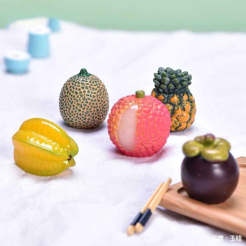 

Emulational Simulated Fruits Micro Landscape Ornaments Resin Home Decoration Office Pineapple