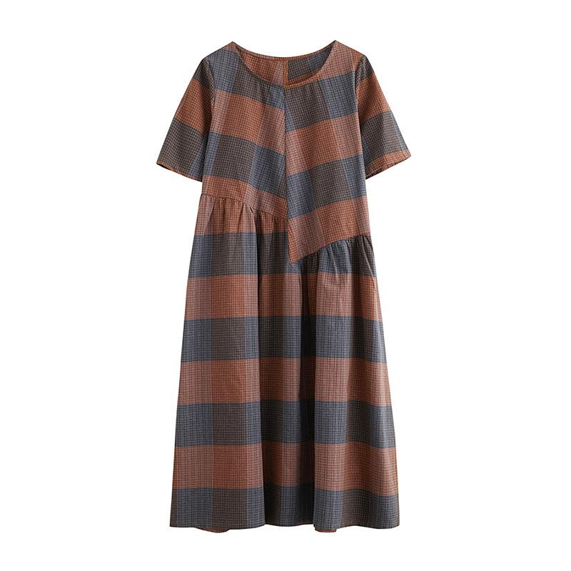 New Summer Artistic Large-sized Loose-fitting Cotton and Linen Checkered Round-neck Short-sleeved Dress for Women's Medium Length